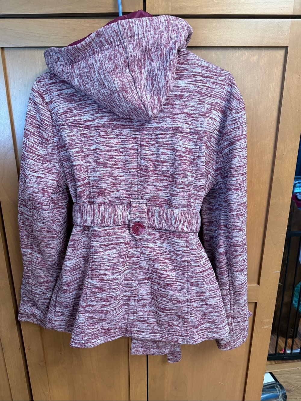 Yoki Jacket - Picture 3 of 3